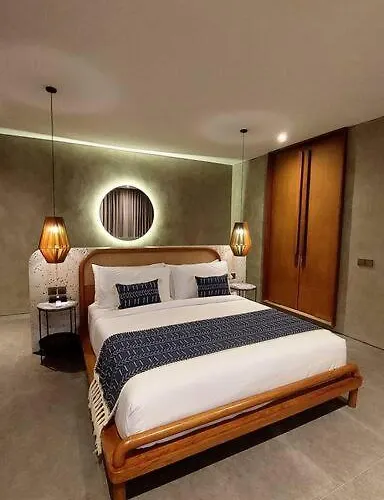 Villa Akhila 4 - 1 Bedroom Modern Tropical At The Heart Of